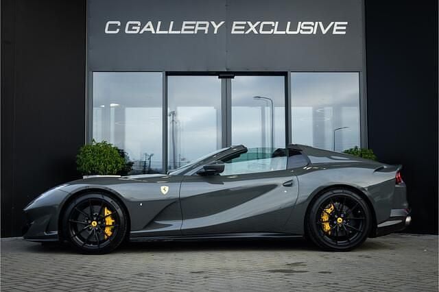 Occasion Ferrari 812 795 PK (584 kW) 2022 Grijs Cabriolet