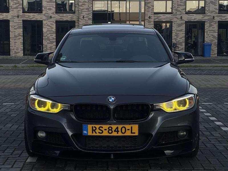 Gebruikt 2014 BMW 328 Sport Line Sedan | € 15.000 (Eerlijke prijs) - Afbeelding 1/4