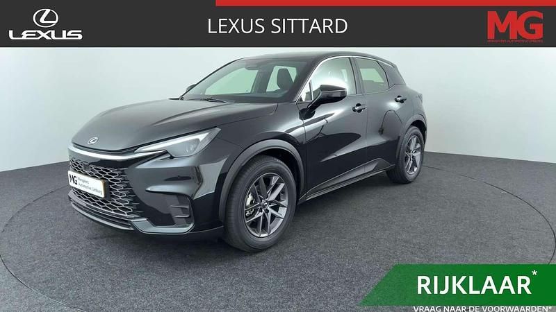 Zwart Occasion 2025 Lexus LBX Business Edition SUV | € 36.950 (Iets duurder) - Afbeelding 1/4