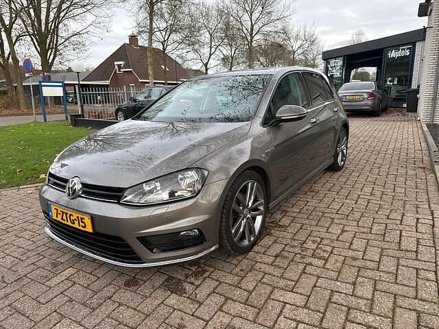 Occasion VW Golf VII Highline 122 PK (89 kW) 2014 Grijs (metallic) Hatchback