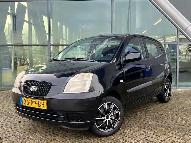 Zwart Gebruikt 2004 Kia Picanto Hatchback | € 1.750 (Goede deal) - Afbeelding 1/4