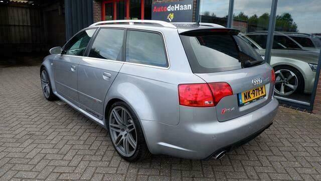 Occasion Audi RS4 571 PK (419 kW) 2006 Grijs Stationwagen