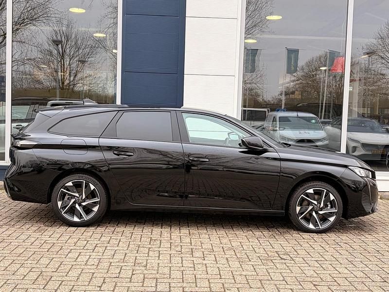 Occasion Peugeot 308 SW Allure 2024 Zwart Stationwagen