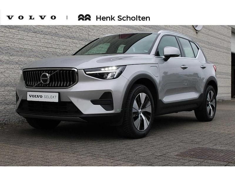 Gebruikt 2022 Volvo XC40 Core SUV | € 38.950 (Eerlijke prijs) - Afbeelding 1/3