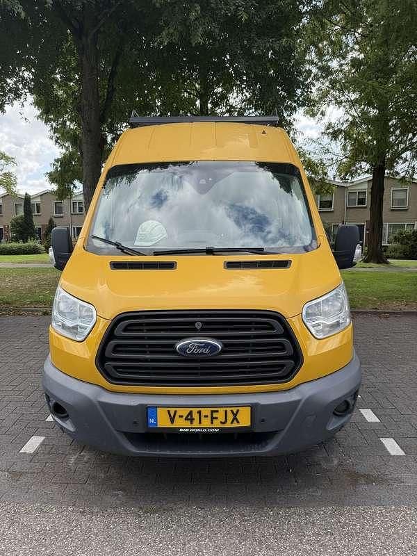 Geel Gebruikt 2016 Ford Transit Van | € 10.500 (Iets duurder) - Afbeelding 1/4