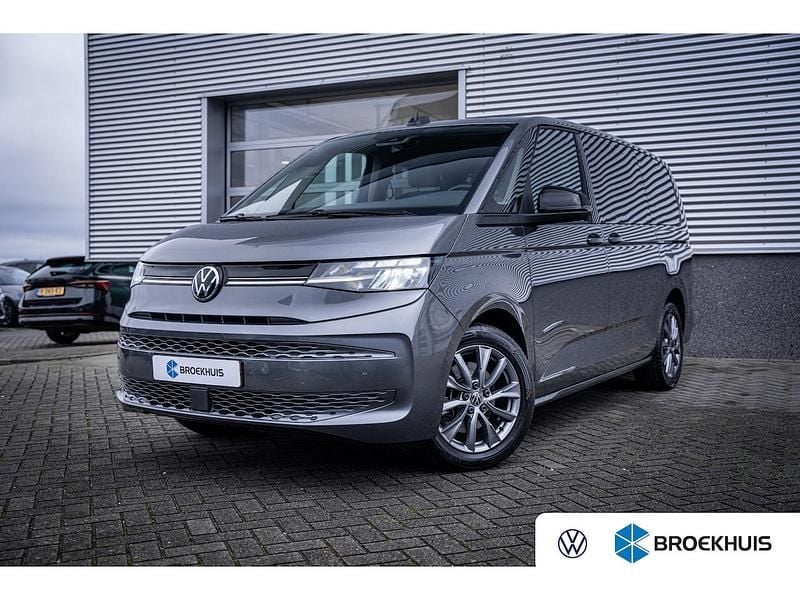 Grijs Gebruikt 2024 VW Multivan Life Van | € 49.800 - Afbeelding 1/4
