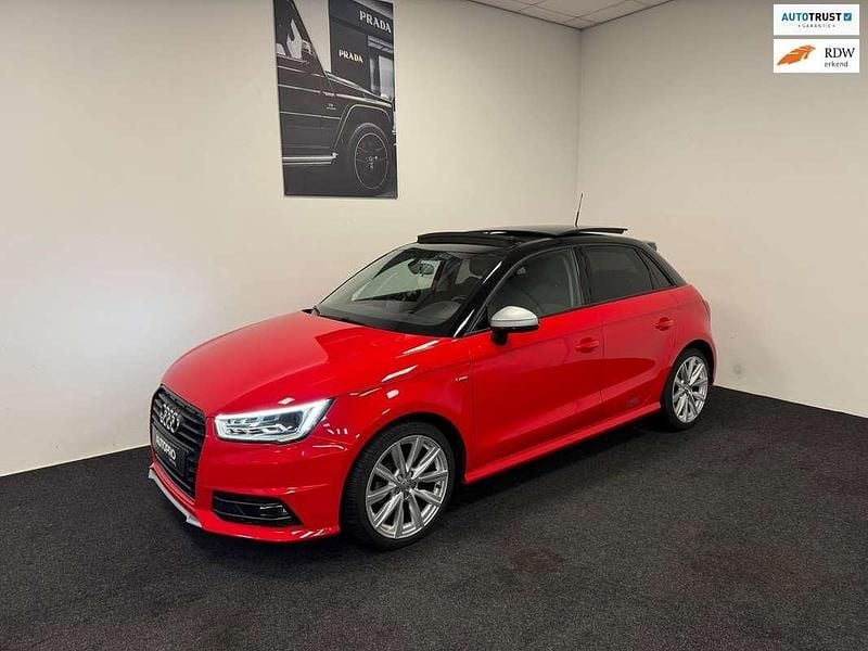 Rood Gebruikt 2018 Audi A1 Sportback S-Line Hatchback | € 17.990 (Iets duurder) - Afbeelding 1/4