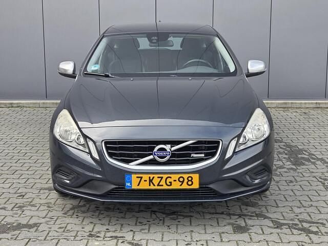 Occasion Volvo V60 R-Design 150 PK (110 kW) 2013 Grijs Stationwagen