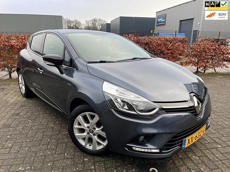 Grijs Occasion 2019 Renault Clio IV LIMITED Hatchback | € 9.475 (Eerlijke prijs) - Afbeelding 1/4