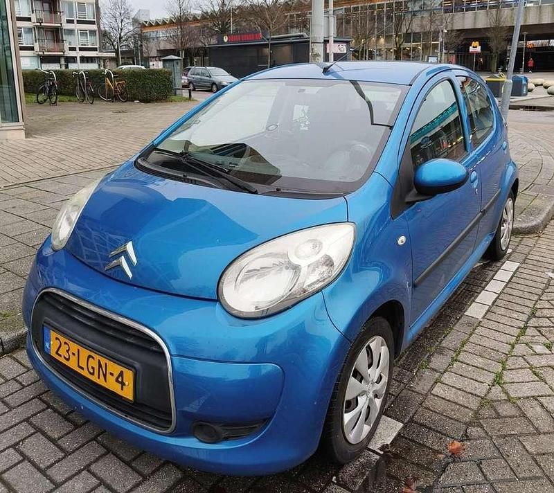 Blauw Gebruikt 2010 Citroën C1 Hatchback | € 2.950 (Eerlijke prijs) - Afbeelding 1/4