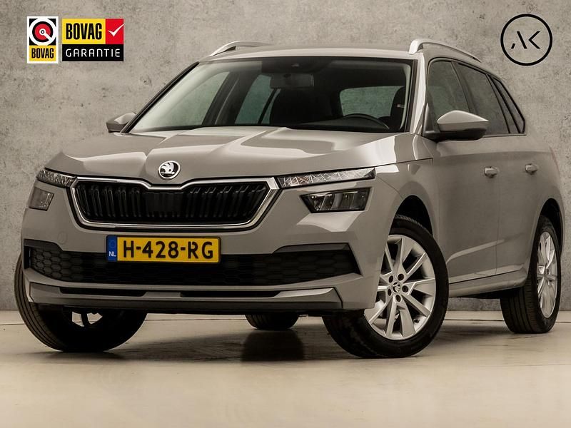 Grijs Gebruikt 2020 Skoda Kamiq Sport SUV | € 18.445 (Eerlijke prijs) - Afbeelding 1/4