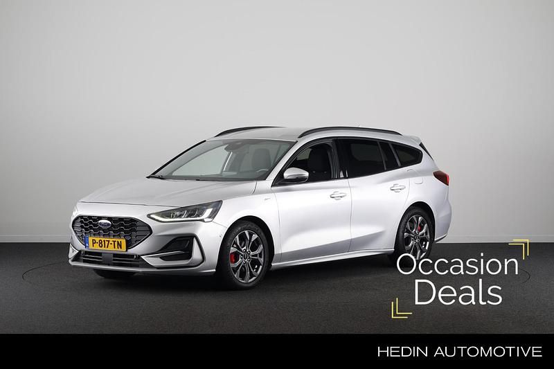 Grijs Occasion 2022 Ford Focus ST-Line Stationwagen | € 16.995 (Goede deal) - Afbeelding 1/4