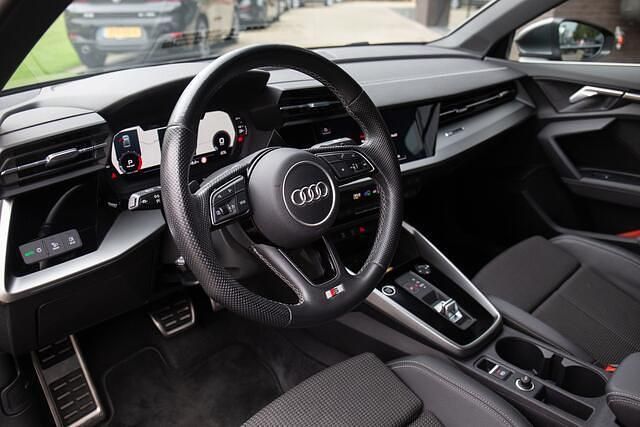 Occasion Audi A3 Design 150 PK (110 kW) 2021 Grijs Sedan