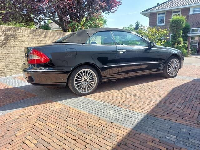 Zwart Gebruikt 2008 Mercedes 280 Elegance Cabriolet | € 6.950 (Eerlijke prijs) - Afbeelding 1/4