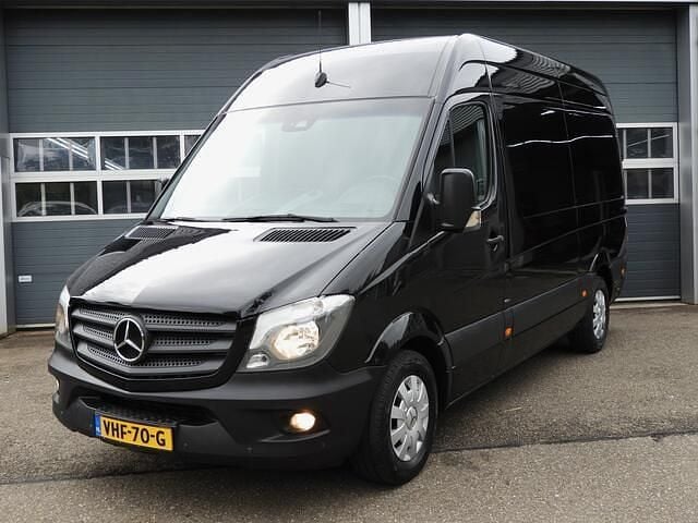 Zwart Gebruikt 2016 Mercedes Sprinter Van | € 13.950 (Super prijs) - Afbeelding 1/4