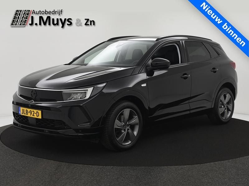 Zwart Gebruikt 2024 Opel Grandland X SUV | € 28.435 (Super prijs) - Afbeelding 1/4