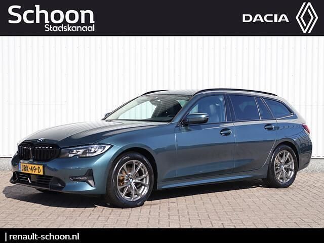 Blauw Gebruikt 2020 BMW 320 Executive Stationwagen | € 27.450 (Eerlijke prijs) - Afbeelding 1/4