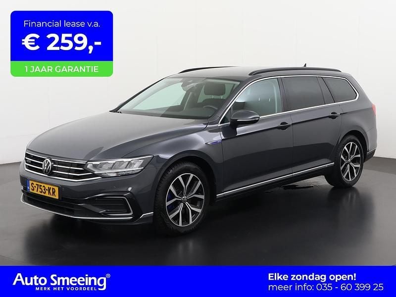 Grijs Gebruikt 2020 VW Passat Business Stationwagen | € 20.895 (Goede deal) - Afbeelding 1/4