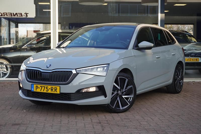 Occasion Skoda Scala Business Line 110 PK (80 kW) 2022 Grijs Hatchback