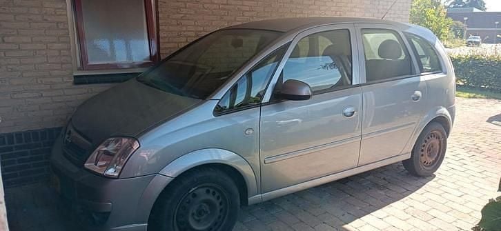Gebruikt 2006 Opel Meriva MPV | € 1.250 (Eerlijke prijs) - Afbeelding 1/3