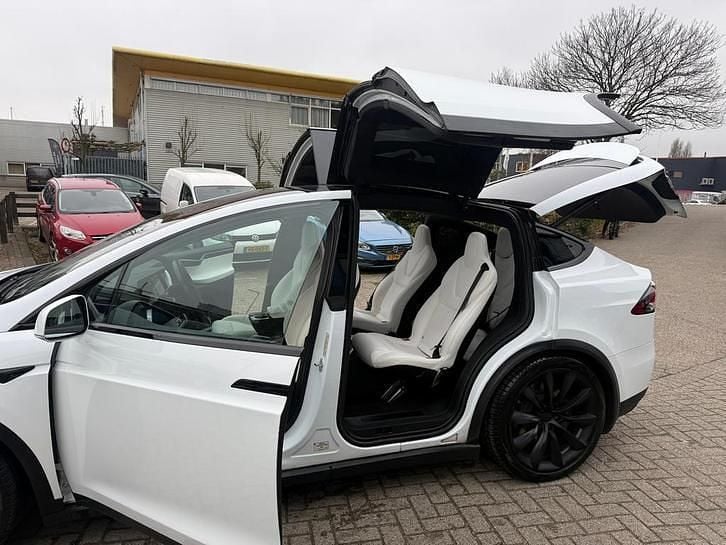 Occasion Tesla Model X 2018 SUV