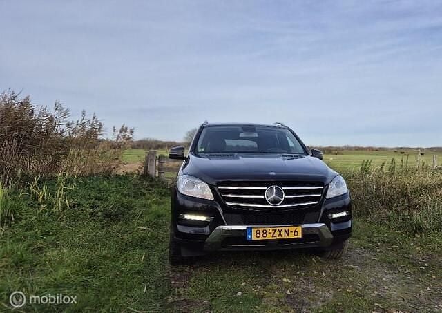 Occasion Mercedes ML350 306 PK (225 kW) 2012 Zwart SUV