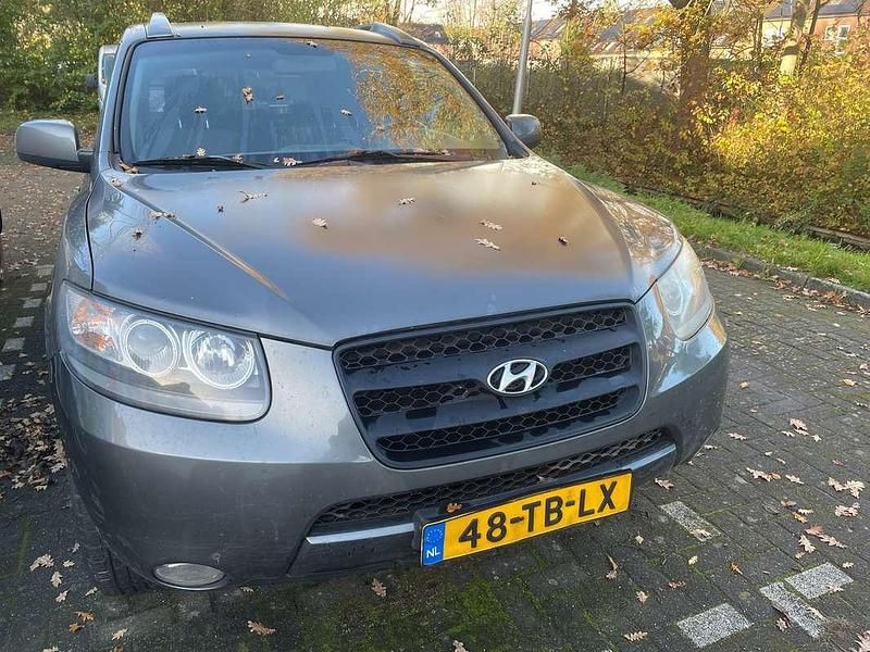 Grijs Gebruikt 2006 Hyundai Santa Fe Dynamiq SUV | € 2.700 (Eerlijke prijs) - Afbeelding 1/4