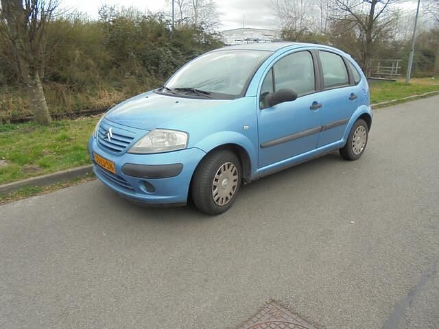 Blauw Gebruikt 2003 Citroën C3 Prestige Hatchback | € 995 (Goede deal) - Afbeelding 1/4