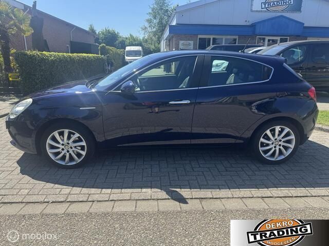 Occasion Alfa Romeo Giulietta 170 PK (125 kW) 2013 Blauw Hatchback