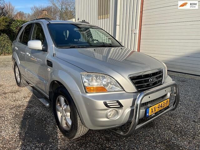 Grijs (metallic) Occasion 2008 Kia Sorento Comfort SUV | € 4.999 (Eerlijke prijs) - Afbeelding 1/4