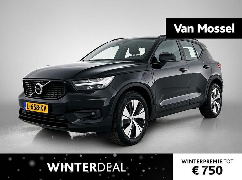 Zwart Occasion 2021 Volvo XC40 R-Design SUV | € 27.900 (Goede deal) - Afbeelding 1/4