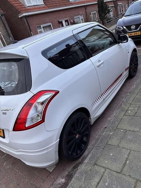Occasion Suzuki Swift Comfort 94 PK (69 kW) 2012 Wit Hatchback