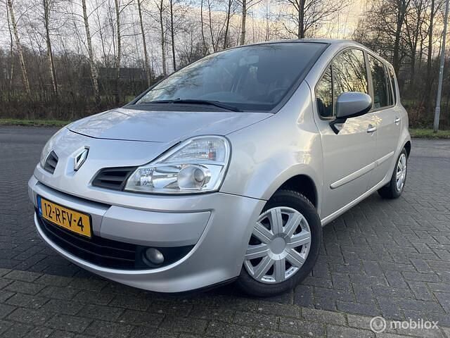 Grijs (metallic) Gebruikt 2011 Renault Modus Night&Day MPV | € 1.599 (Super prijs) - Afbeelding 1/4