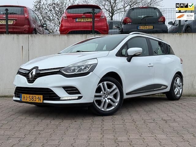 Wit Occasion 2017 Renault Clio GrandTour Zen Stationwagen | € 6.999 (Eerlijke prijs) - Afbeelding 1/4