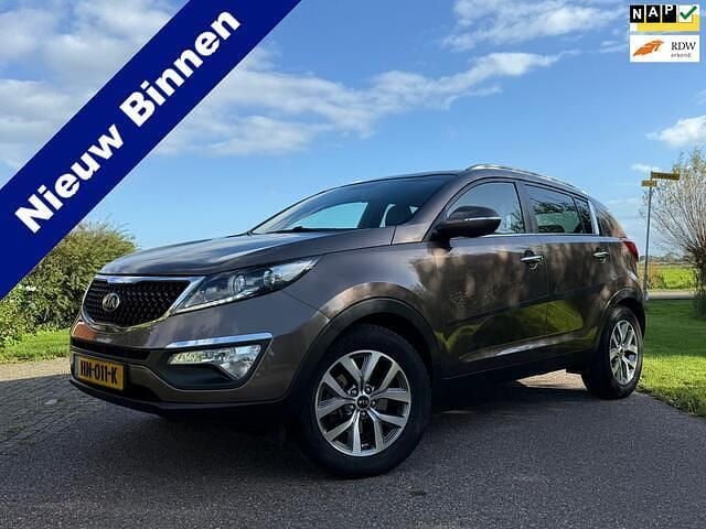 Bruin Gebruikt 2016 Kia Sportage SUV | € 12.888 (Goede deal) - Afbeelding 1/4