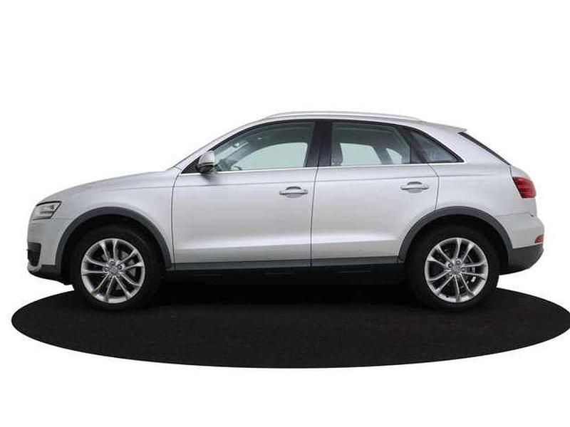 Zilver Gebruikt 2012 Audi Q3 SUV | € 12.500 (Eerlijke prijs) - Afbeelding 1/3
