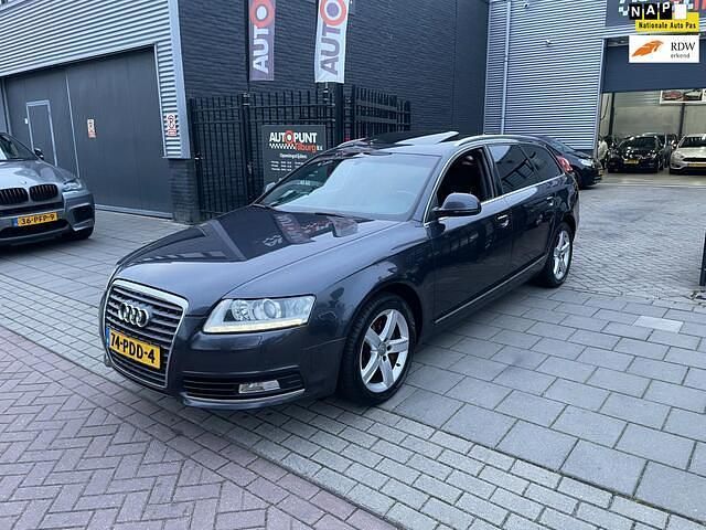 Grijs Occasion 2011 Audi A6 S-Line Stationwagen | € 2.999 (Eerlijke prijs) - Afbeelding 1/4