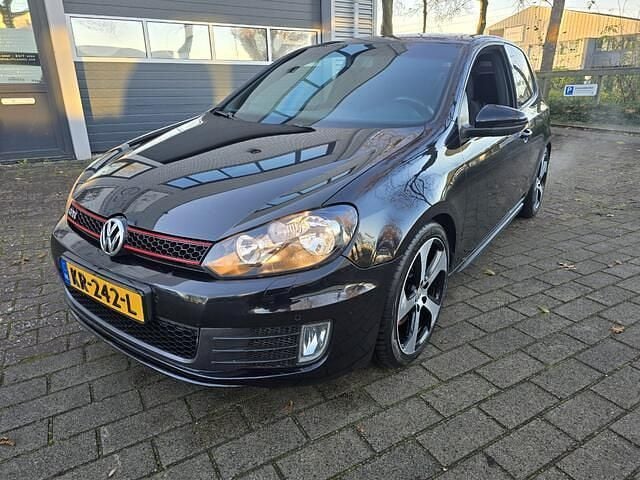 Zwart Gebruikt 2010 VW Golf VI GTI Hatchback | € 8.495 (Eerlijke prijs) - Afbeelding 1/4