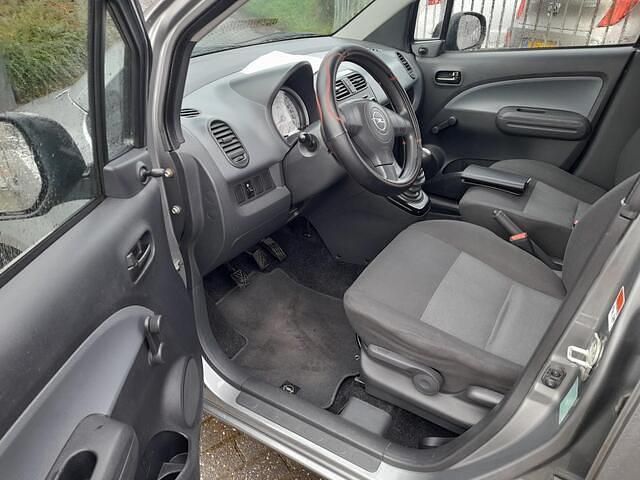 Occasion Opel Agila Selection 68 PK (50 kW) 2011 Grijs Hatchback