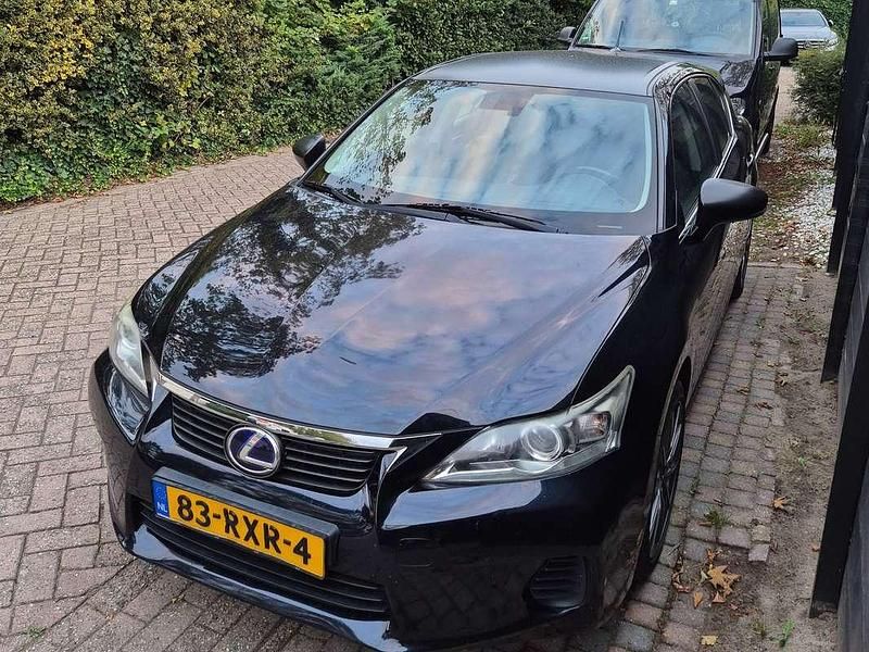 Blauw Gebruikt 2011 Lexus CT200h Hatchback | € 8.250 (Eerlijke prijs) - Afbeelding 1/4