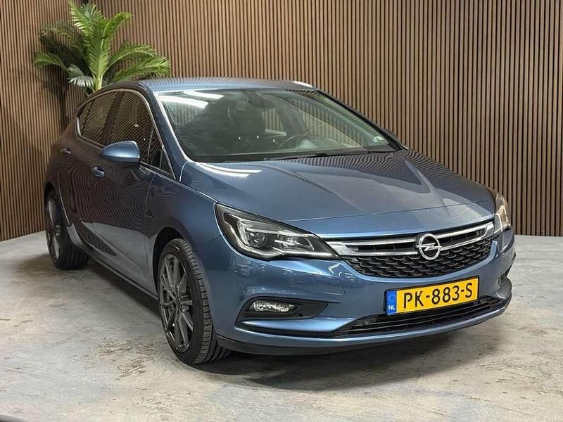 Occasion Opel Astra 105 PK (77 kW) 2017 Blauw Hatchback