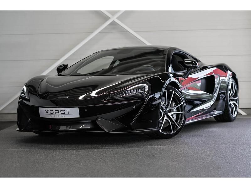Zwart Gebruikt 2019 McLaren 570GT Coupé | € 175.000 - Afbeelding 1/4