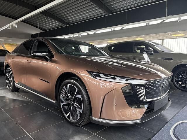 Overige Nieuw 2025 Mazda 6e Takumi-Line Hatchback | € 42.500 (Goede deal) - Afbeelding 1/4