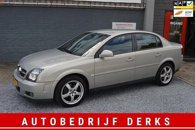 Grijs Gebruikt 2005 Opel Vectra Sedan | € 2.250 (Eerlijke prijs) - Afbeelding 1/4