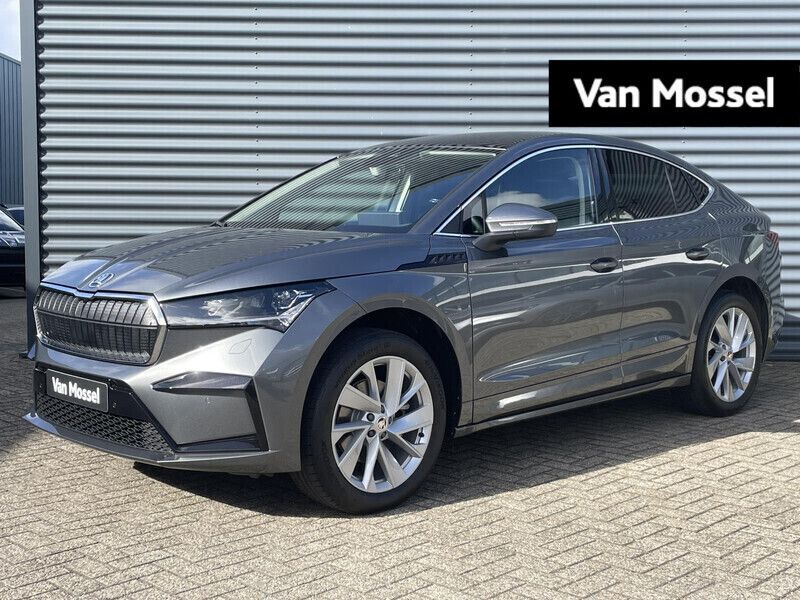 Grijs Gebruikt 2022 Skoda Enyaq iV Business Line SUV | € 39.900 (Duur) - Afbeelding 1/4