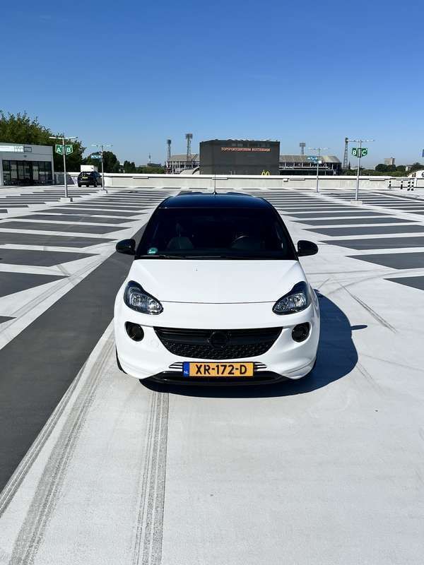 Wit Gebruikt 2019 Opel Adam S Hatchback | € 13.950 (Duur) - Afbeelding 1/4