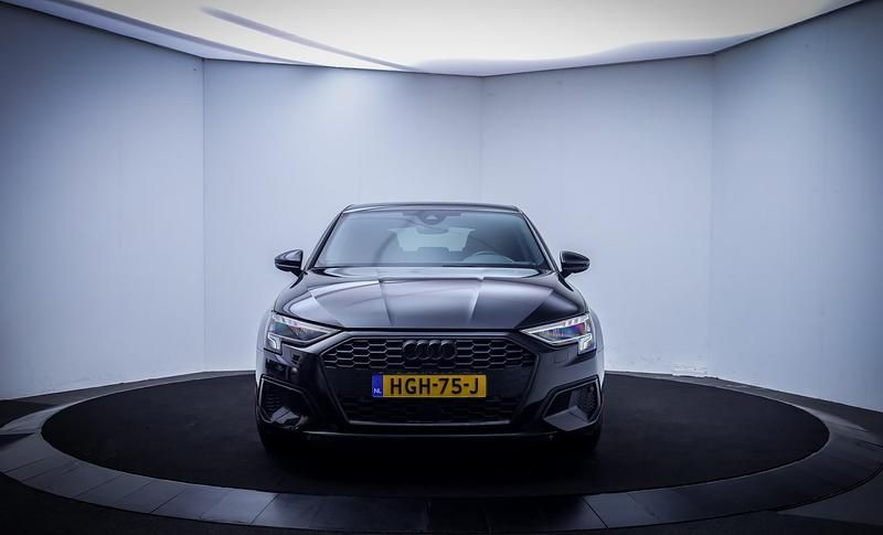Occasion Audi A3 Sportback e-tron Business 2025 Zwart Hatchback
