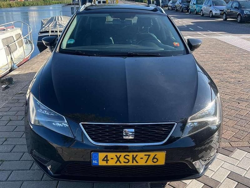 Zwart Occasion 2014 Seat Leon Stationwagen | € 6.500 (Goede deal) - Afbeelding 1/4