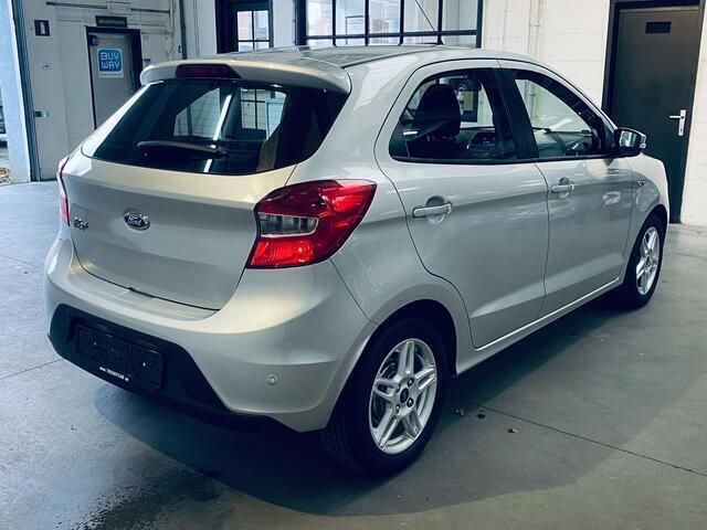 Occasion Ford Ka 2018 Grijs Hatchback