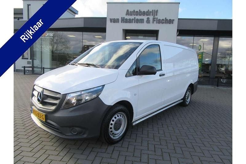 Wit Gebruikt 2020 Mercedes Vito MPV | € 21.990 (Goede deal) - Afbeelding 1/4